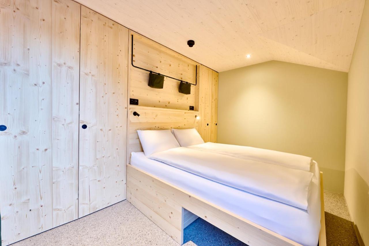 Apart Hotel Adelboden Am Dorfplatz Buitenkant foto